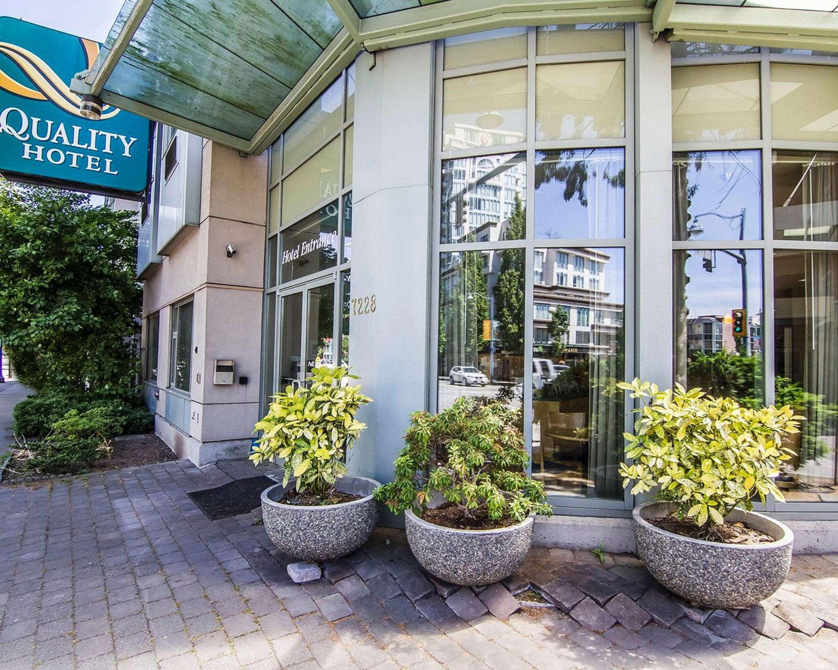 Quality Hotel Airport South Richmond Exterior photo